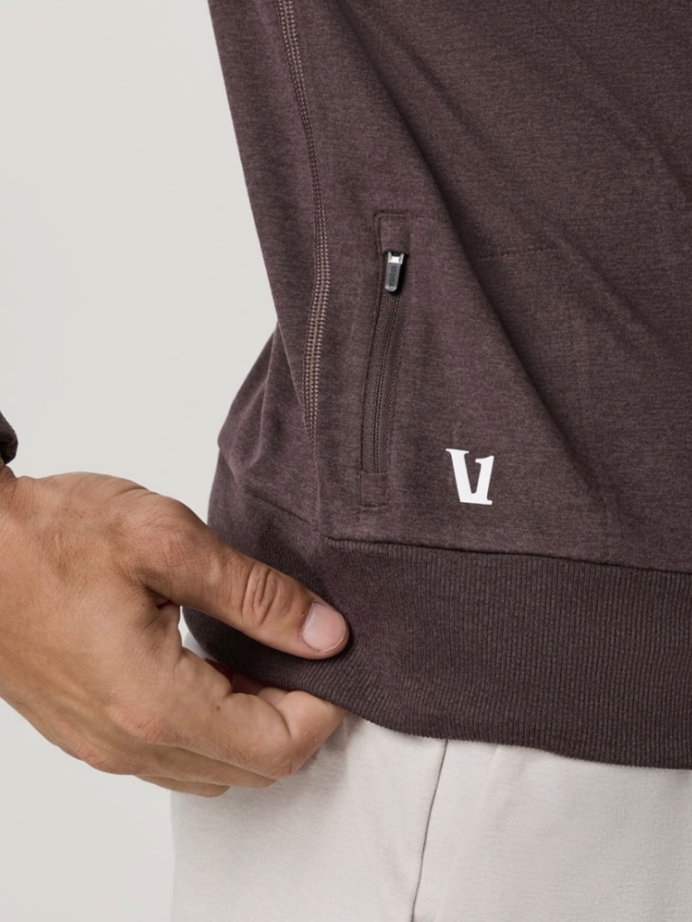 Vuori Ponto Performance Crew in Sangria Heather - Picture 3 of 10